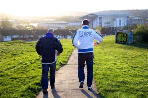 Distance Leeds .